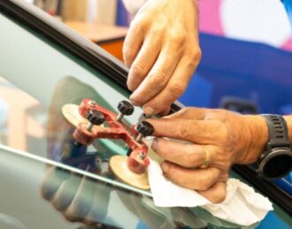 Windshield Repair Services In Hamilton, ON